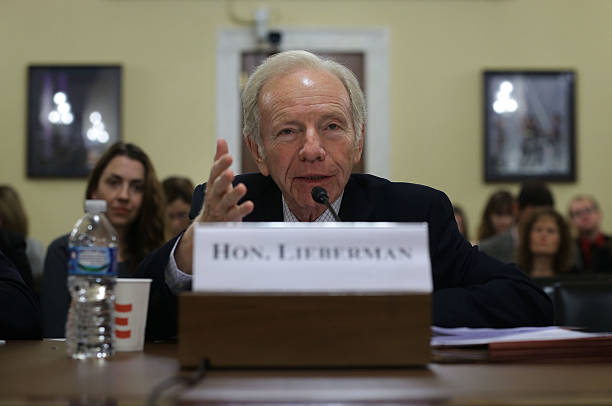 photo-Joe Lieberman 2015