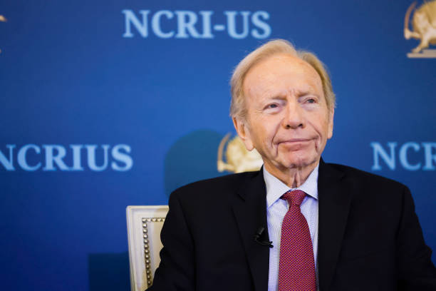 photo-Joe Lieberman 2022