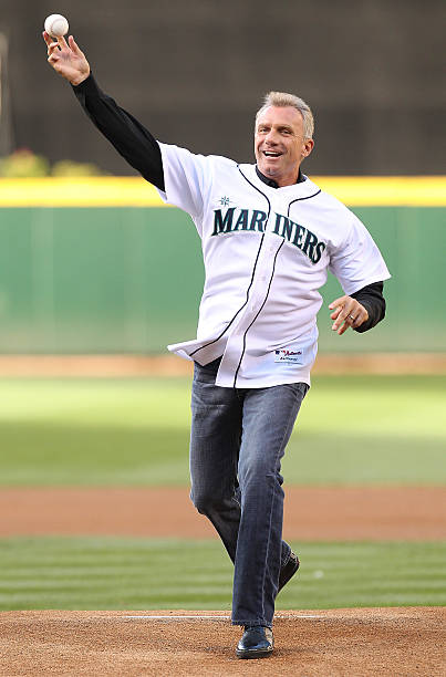 photo-Joe Montana 2011