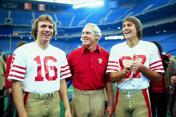 photo-Joe Montana 1982