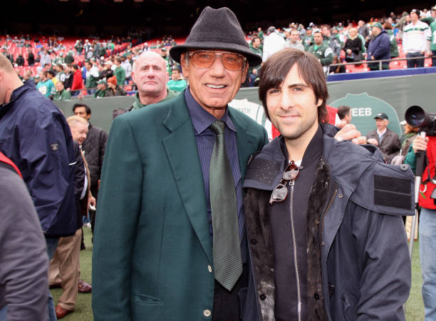 photo-Joe Namath 2009