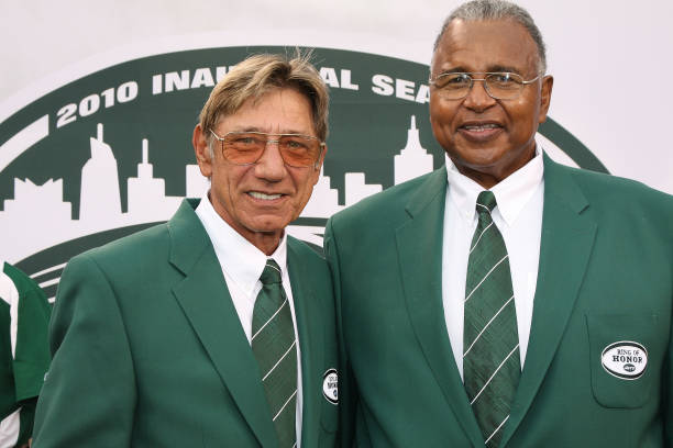 photo-Joe Namath 2010