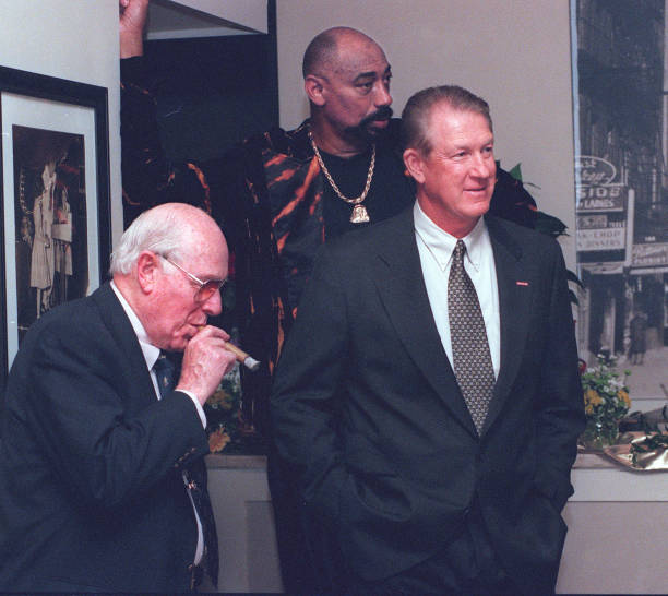 photo-John Havlicek 2011