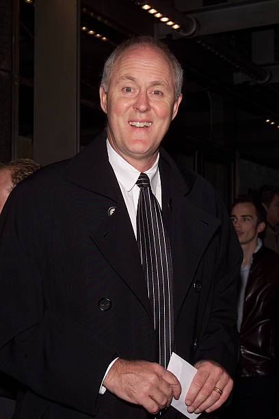 photo-John Lithgow 2001
