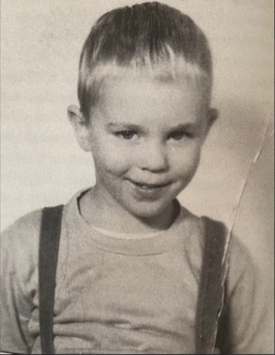 photo-John Lithgow 1951