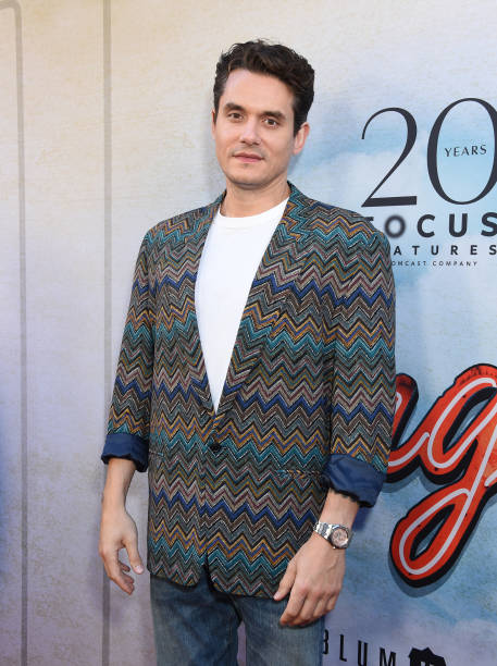 photo-John Mayer 2022