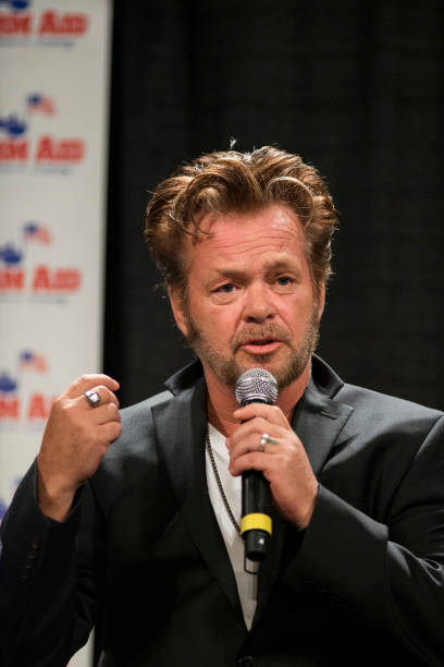 photo-John Mellencamp 2013