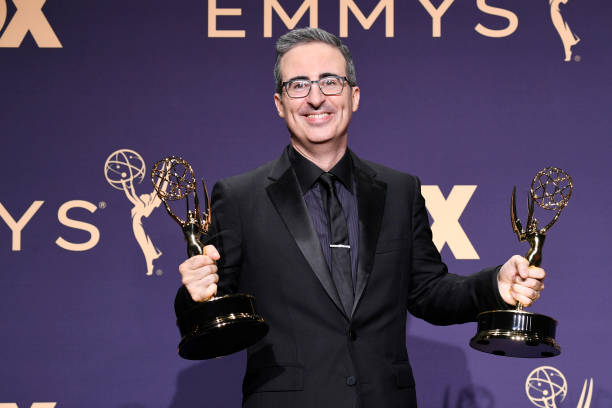 photo-John Oliver 2019