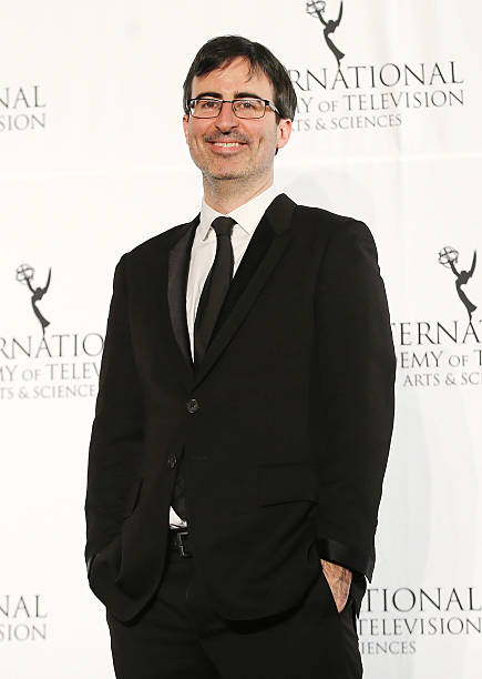 photo-John Oliver 2013