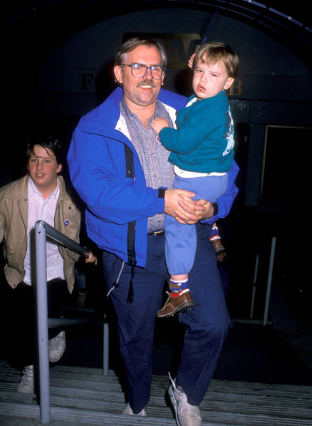 photo-John Ratzenberger 1990