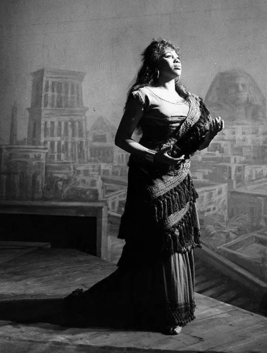 photo-Leontyne Price 1961
