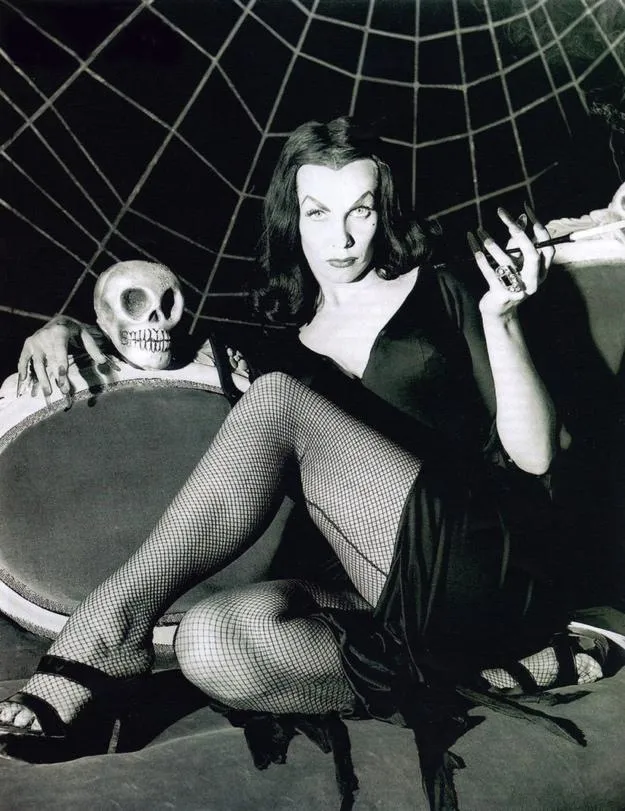 photo-Maila Nurmi 1954