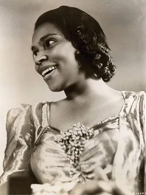 photo-Marian Anderson 1941