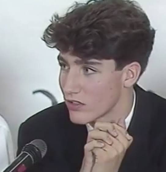 photo-Justin Trudeau 1990