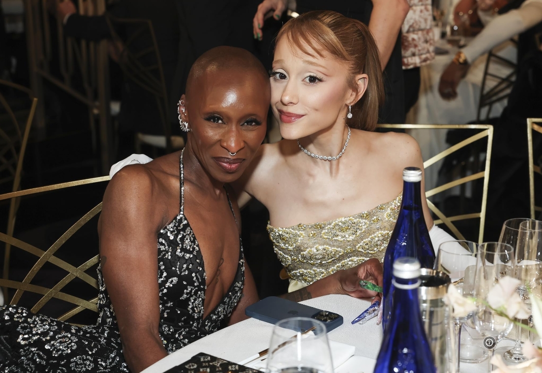 photo-Ariana Grande 2025