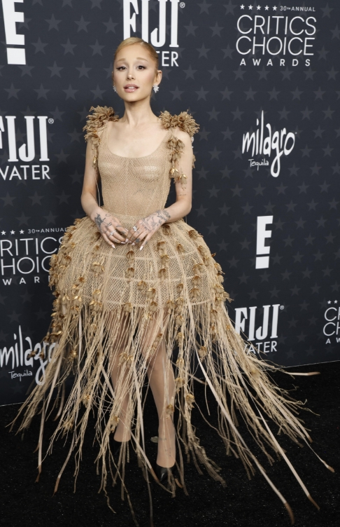 photo-Ariana Grande 2025