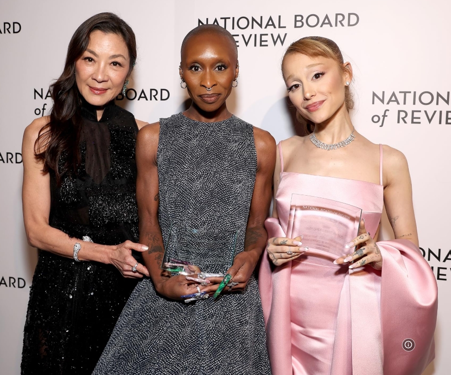 photo-Ariana Grande 2024