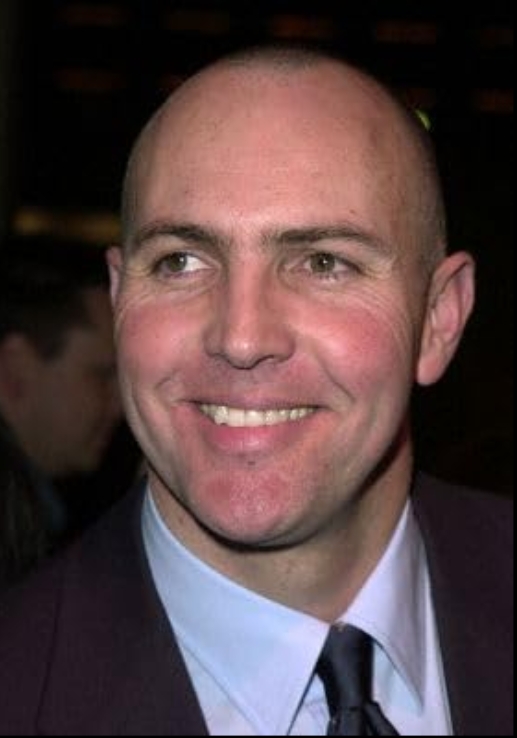 photo-Arnold Vosloo 2004