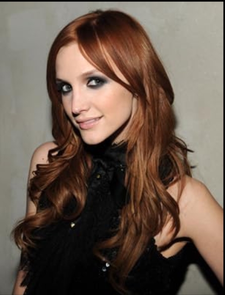 photo-Ashlee Simpson 2010