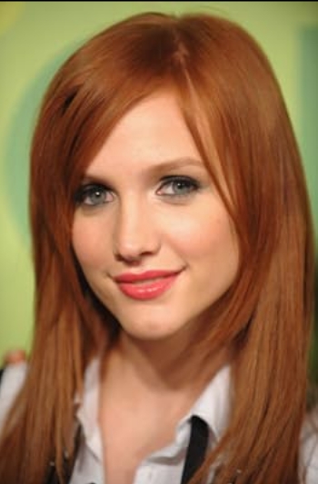 photo-Ashlee Simpson 2010