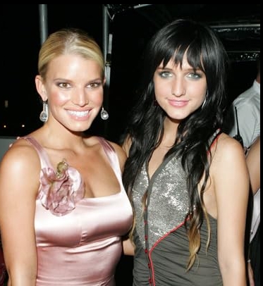 photo-Ashlee Simpson 2005