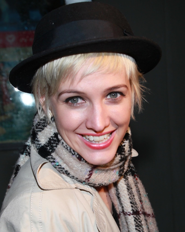 photo-Ashlee Simpson 2011