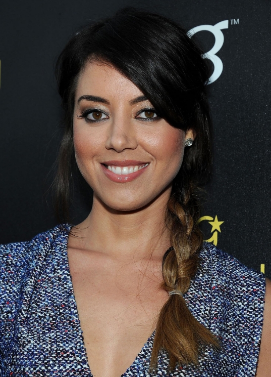 photo-Aubrey Plaza 2012