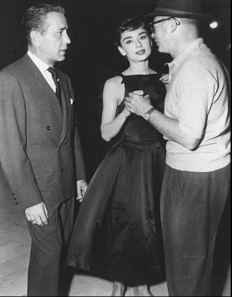 photo-Audrey Hepburn 1954