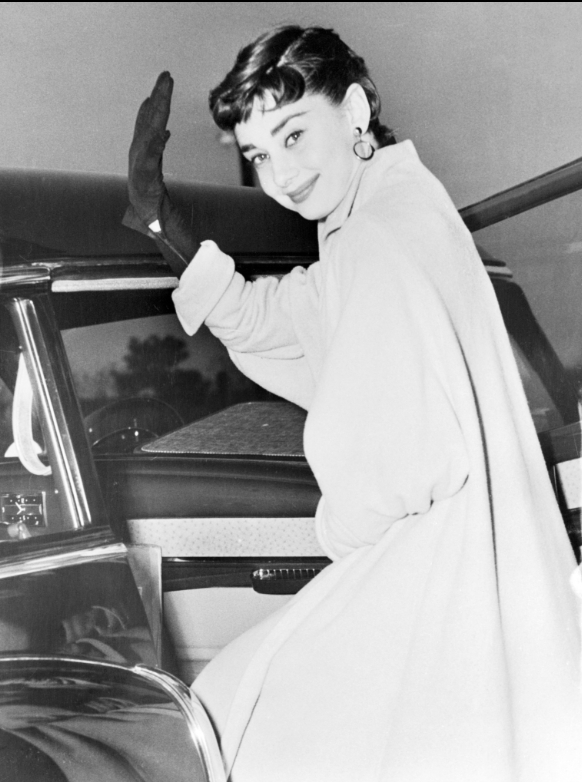 photo-Audrey Hepburn 1958
