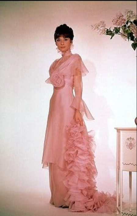 photo-Audrey Hepburn 1964
