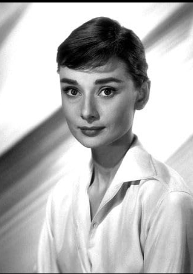 photo-Audrey Hepburn 1957