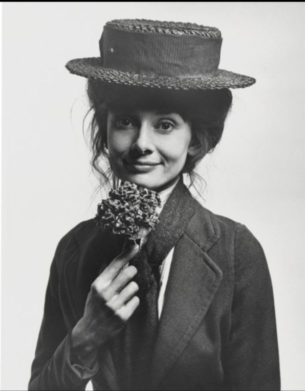 photo-Audrey Hepburn 1964