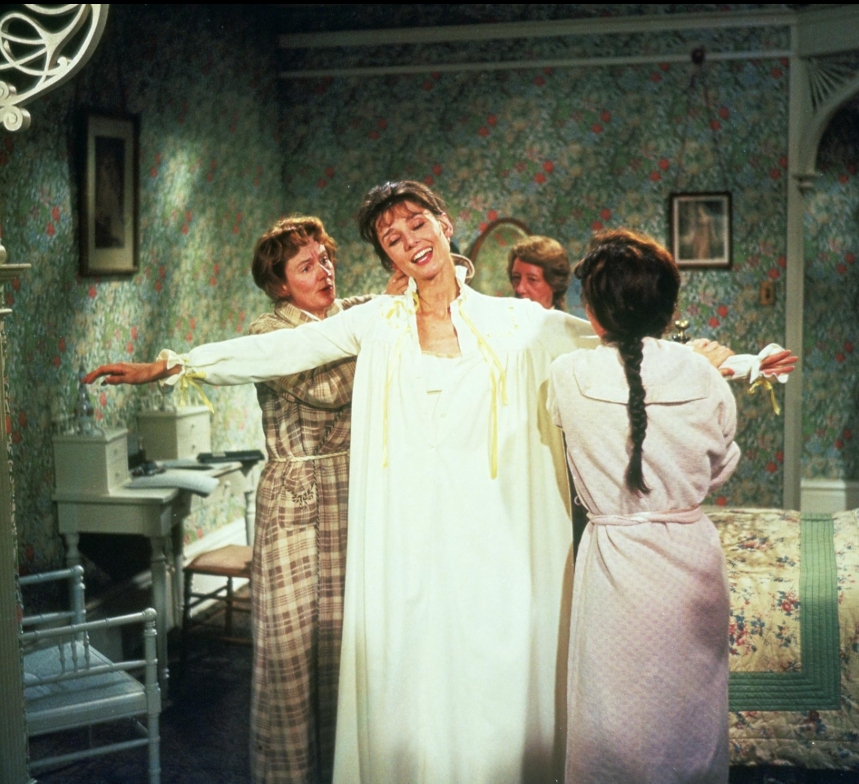 photo-Audrey Hepburn 1964