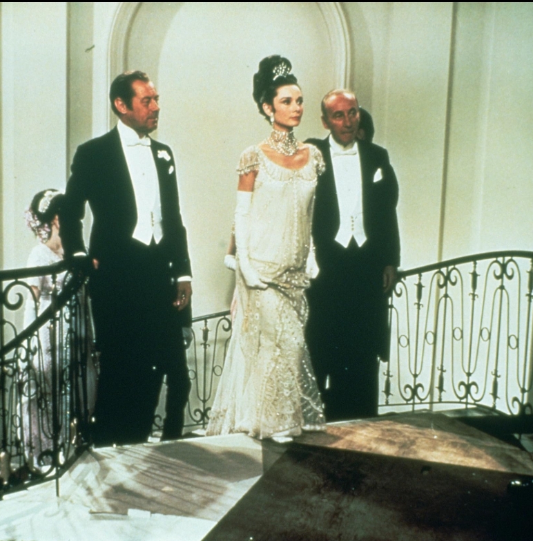 photo-Audrey Hepburn 1964