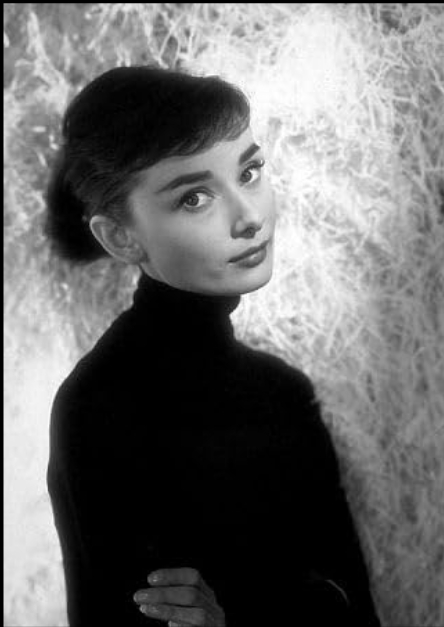 photo-Audrey Hepburn 1957