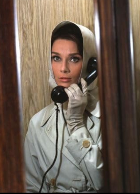 photo-Audrey Hepburn 1964