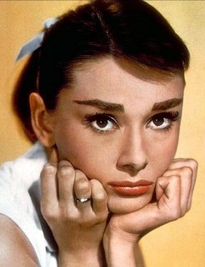 photo-Audrey Hepburn 1952