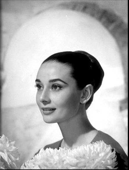 photo-Audrey Hepburn 1959