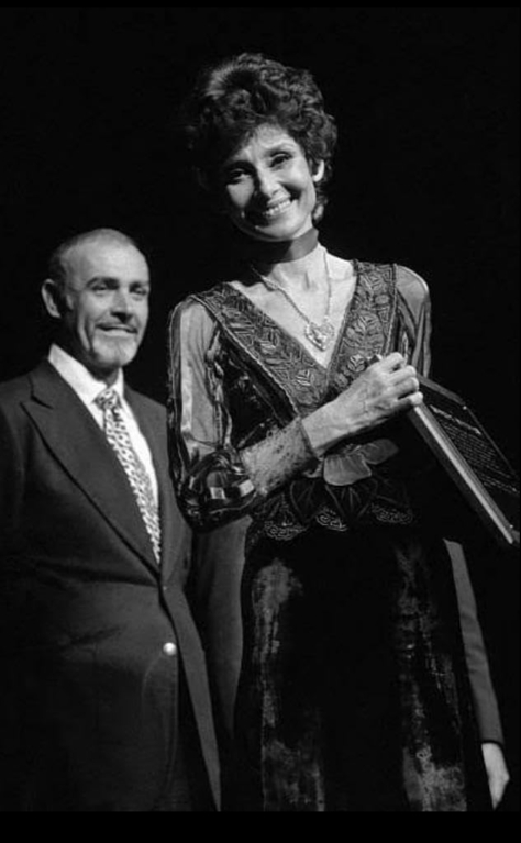 photo-Audrey Hepburn 1976