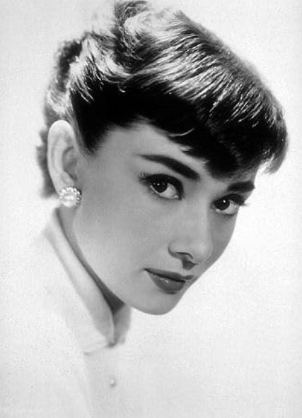 photo-Audrey Hepburn 1953