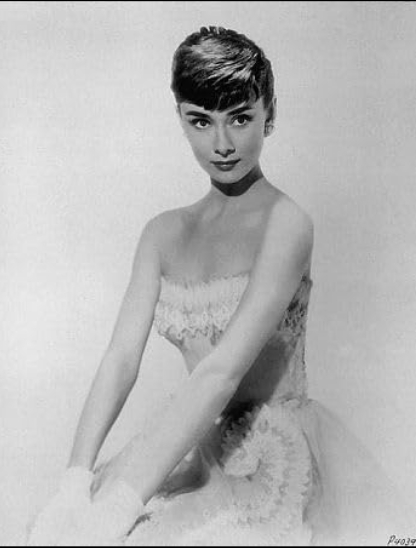 photo-Audrey Hepburn 1955