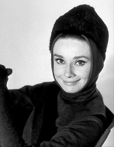 photo-Audrey Hepburn 1964