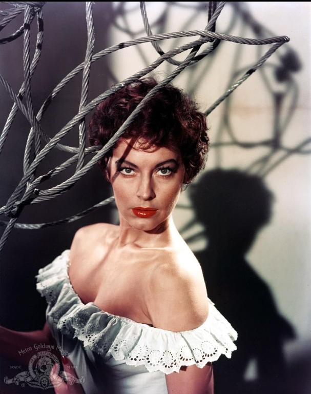 photo-Ava Gardner 1954