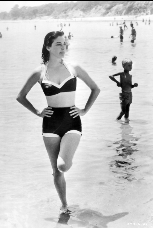 photo-Ava Gardner 1951