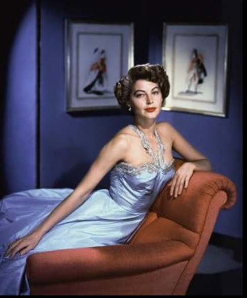 photo-Ava Gardner 1953