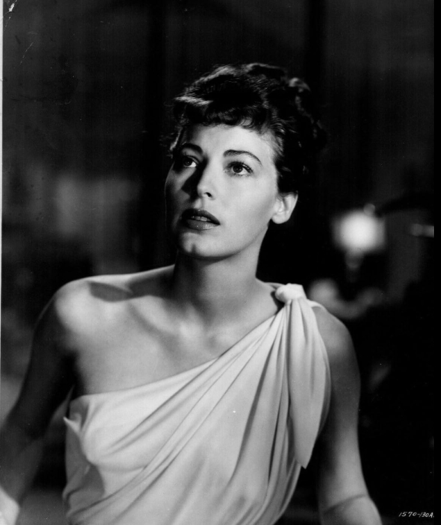 photo-Ava Gardner 1948