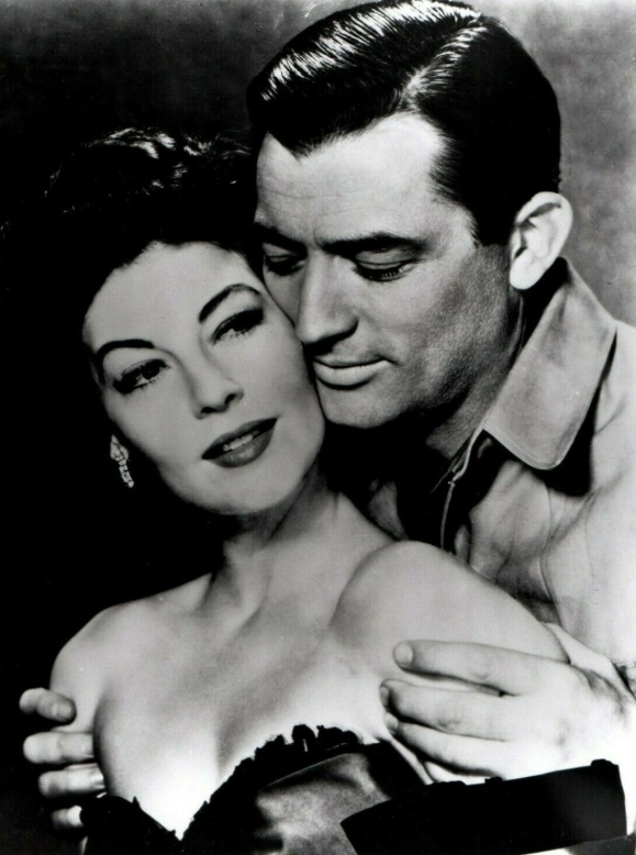 photo-Ava Gardner 1952