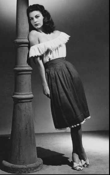photo-Ava Gardner 1946