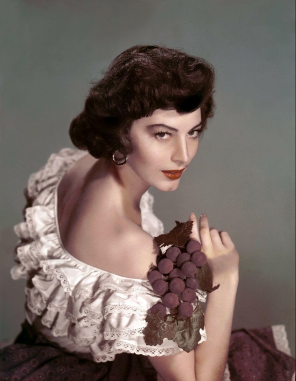 photo-Ava Gardner 1949