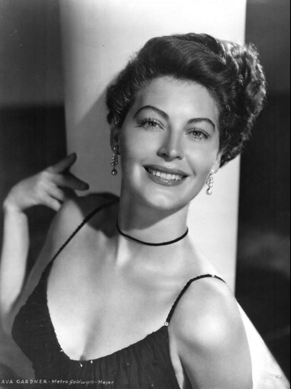 photo-Ava Gardner 1947
